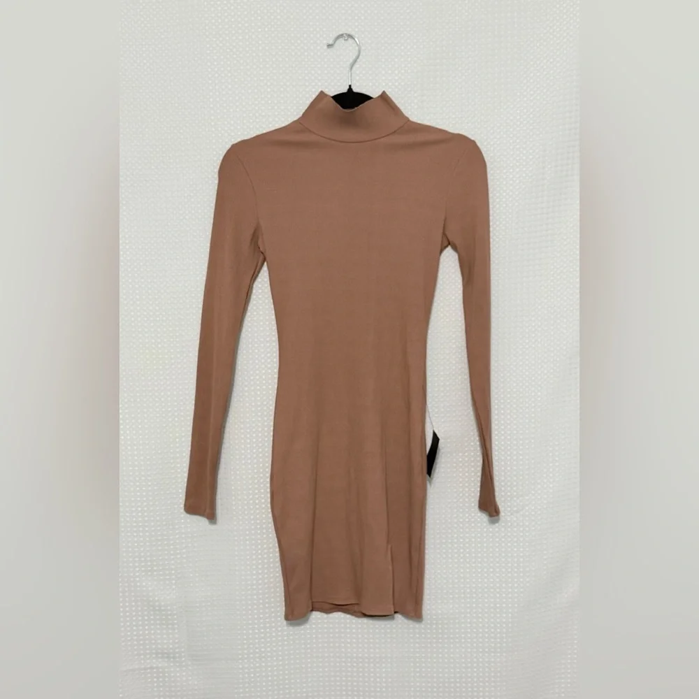 Lulus Sweet Season Tan Ribbed Mock Neck Bodycon Mini Dress Long Sleeve XS NWT - Picture 7 of 11